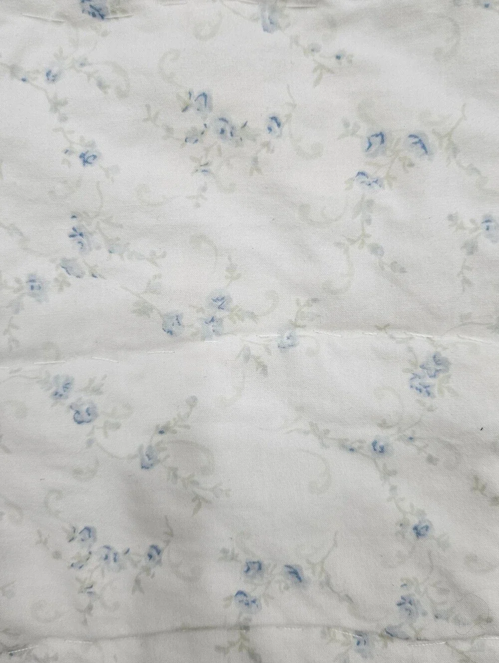 Simply Shabby Chic British Rose Rachel Ashwell KING Reversible Quilt Blue Floral